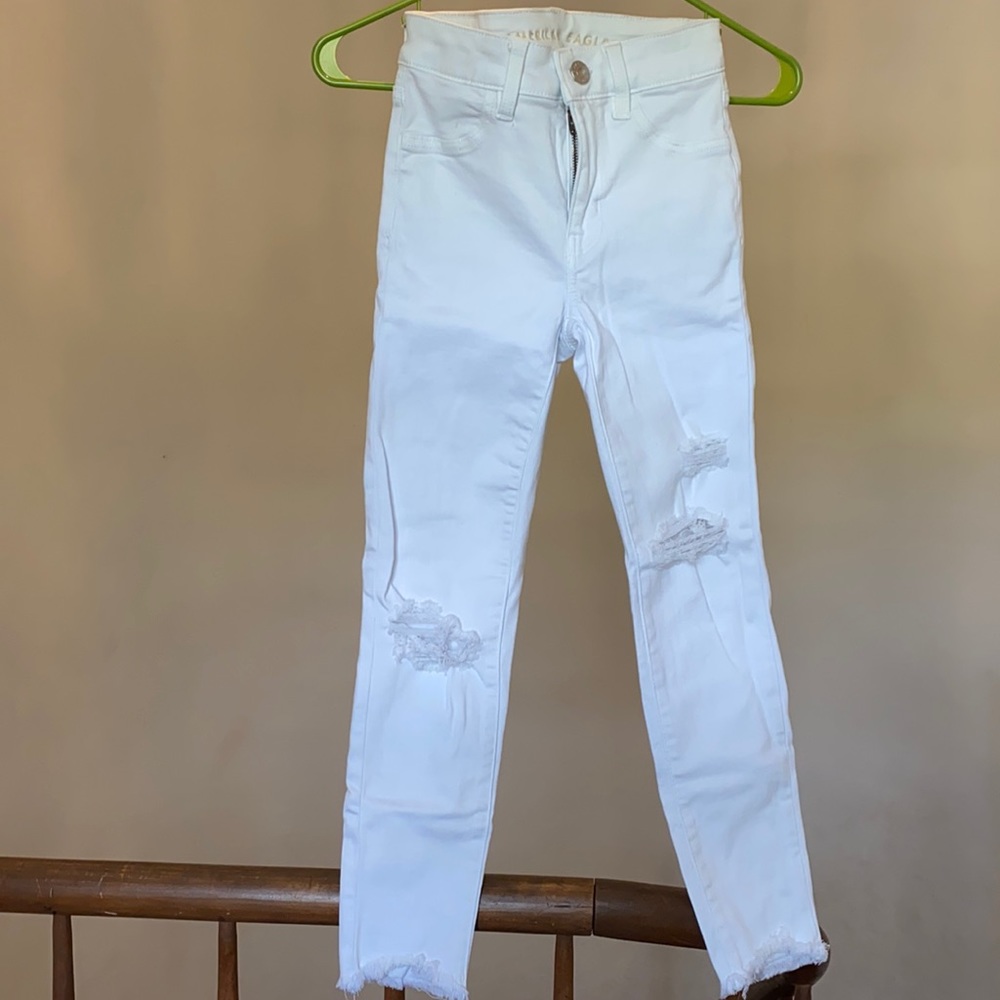 American Eagle White Jeans